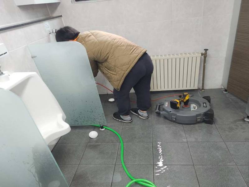 안성 소변기·상가 배관 작업사례 9